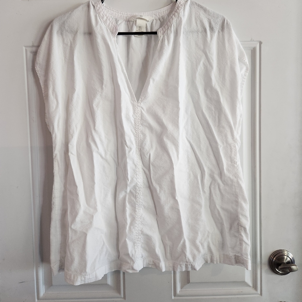 H&M White Sleeveless Blouse